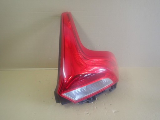 LAMPA FAR DESNA STRANA ZADNJA ZADNJI VOLVO V40 II 2012-