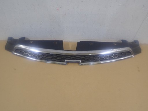MASKA GRIL CHEVROLET CRUZE 2009-2012R