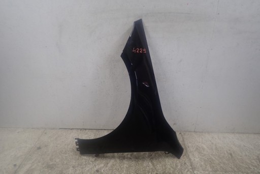 BLATOBRAN LIJEVA STRANA PREDNJA MERCEDES W118 CLA 19-