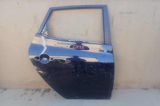 VRATA DESNA  ZADNJA STRANA ZADNJI KIA VENGA 2010-