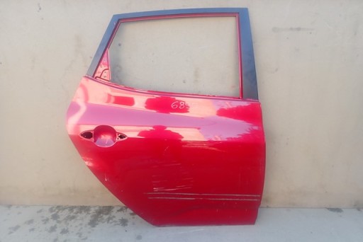 VRATA DESNA  ZADNJA STRANA ZADNJI KIA VENGA 2010-