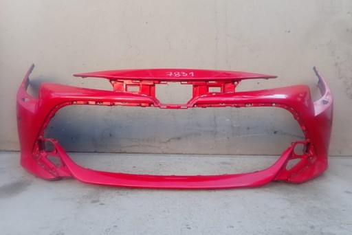 BRANIK PREDNJA STRANA TOYOTA COROLLA E21 HATCHBACK (OBIČNI) KARAVAN
