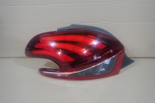 LAMPA FAR LIJEVA STRANA ZADNJA  ZADNJI PEUGEOT 208 LED REDIZAJN 2015-