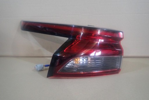 LAMPA FAR LIJEVA STRANA ZADNJA  ZADNJI NISSAN QASHQAI 3 III LED 21-