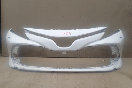 BRANIK PREDNJA STRANA TOYOTA CAMRY VIII 2017-