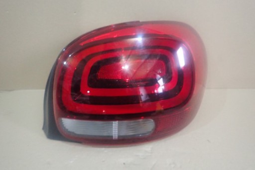LAMPA FAR DESNA STRANA ZADNJA ZADNJI CITROEN C3 III 16-