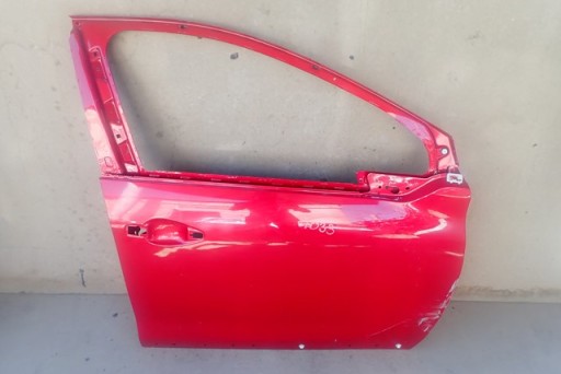 VRATA DESNA  PREDNJA STRANA PEUGEOT 2008 12-