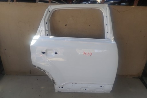 VRATA DESNA  ZADNJA STRANA ZADNJI AUDI Q7 4M0 2015-