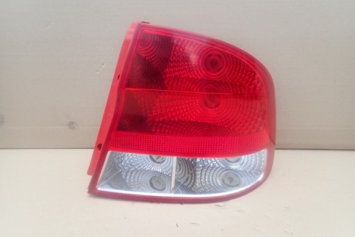 LAMPA FAR DESNA STRANA ZADNJA CHEVROLET AVEO T200 LIMUZINA / SEDAN