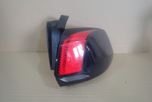 LAMPA FAR DESNA STRANA ZADNJA PEUGEOT 5008 II 2 LED 16-