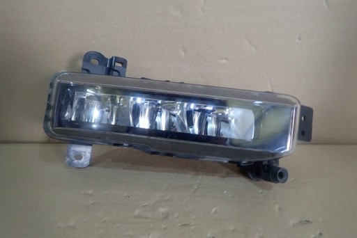 MAGLENKA DESNA STRANA PREDNJA BMW II 2 F45 F46 REDIZAJN LED