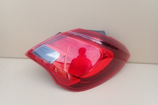 LAMPA FAR DESNA STRANA ZADNJA ZADNJI OPEL CORSA E (5 VRATA) 2014-