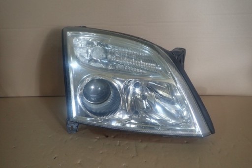 LAMPA FAR DESNA STRANA XENON OPEL VECTRA C