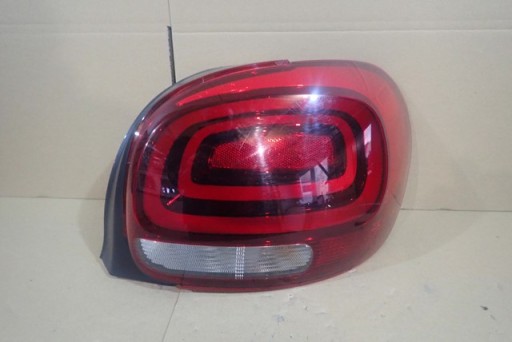 LAMPA FAR DESNA STRANA ZADNJA ZADNJI CITROEN C3 III 16-