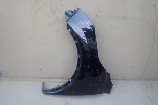 BLATOBRAN LIJEVA STRANA PREDNJA NISSAN QASHQAI II 2 J11 2013-