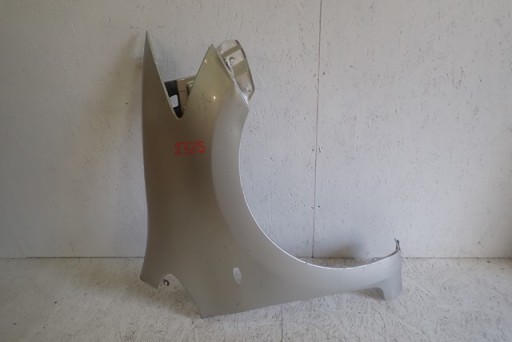 BLATOBRAN DESNA STRANA PREDNJA TOYOTA AURIS I 1 06-09