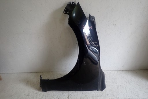 BLATOBRAN LIJEVA STRANA PREDNJA MAZDA 3 III 2013-