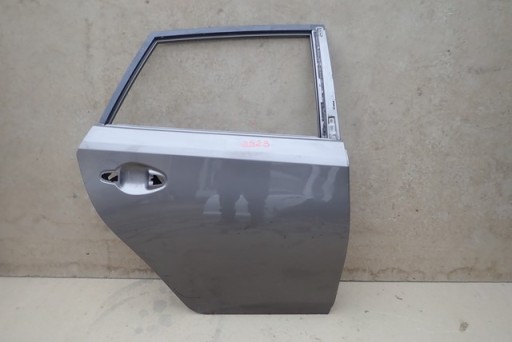VRATA DESNA  ZADNJA STRANA ZADNJI TOYOTA AURIS II 2 HATCHBACK (OBIČNI)