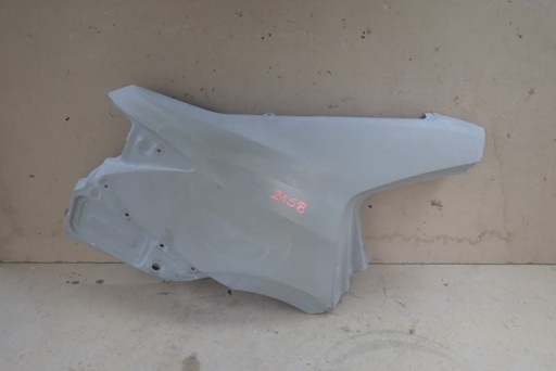 BLATOBRAN DESNA STRANA ZADNJI TOYOTA COROLLA E16 2013-