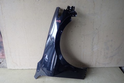 BLATOBRAN DESNA STRANA PREDNJA MAZDA 3 III 2018-