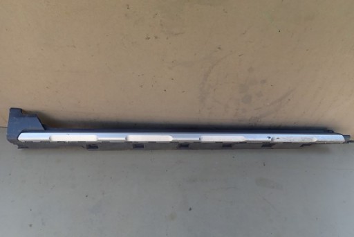 LAJSNA PRAGA DESNA STRANA PRAG VW PASSAT B8 3G9 LTRACK