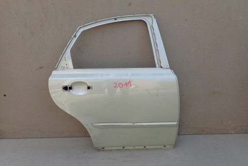 VRATA DESNA  ZADNJA STRANA ZADNJI VOLVO V50 LIMUZINA / SEDAN 04-