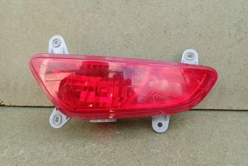 LAMPA FAR DESNA STRANA ZADNJA  MAGLENKA HYUNDAI IX20