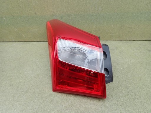 LAMPA FAR LIJEVA STRANA ZADNJA  ZADNJI HYUNDAI I30 II HATCHBACK (OBIČNI) 12-