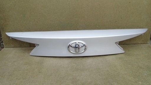 SPOJLER DODATAK NA GEPEKA TOYOTA AURIS 2 II KARAVAN 12-