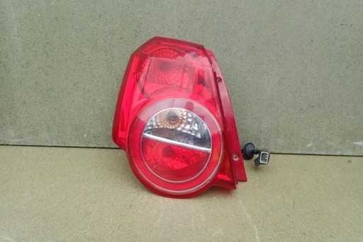 LAMPA FAR LIJEVA STRANA ZADNJA  ZADNJI CHEVROLET AVEO T250 08-11R