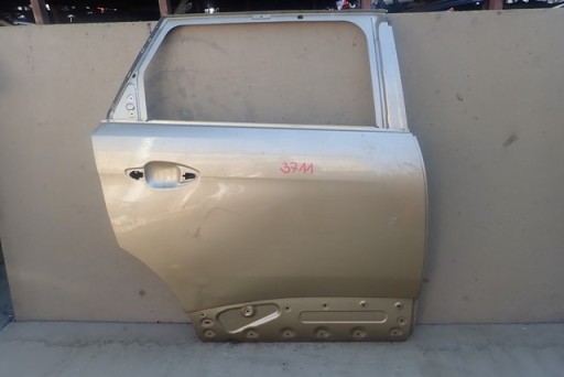 VRATA DESNA  ZADNJA STRANA ZADNJI PEUGEOT 5008 2 II 2017