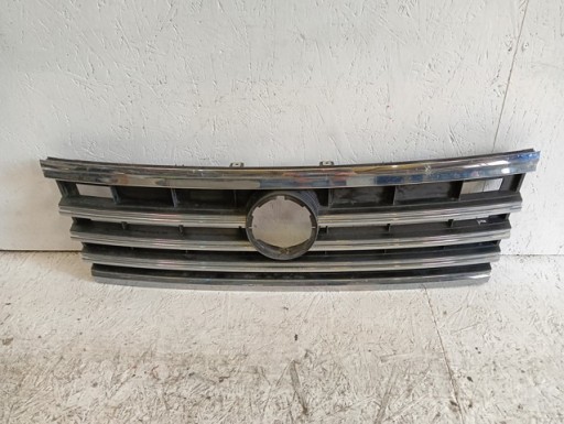 MASKA GRIL VW TOUAREG III 3 760 18-