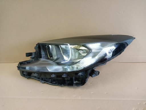LAMPA FAR LIJEVA STRANA TOYOTA AYGO X 2022-