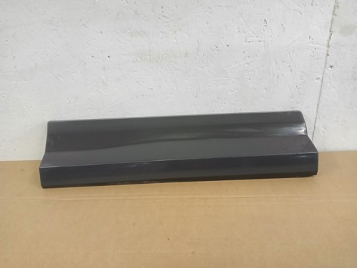 LAJSNA NA VRATA DESNA STRANA ZADNJI AUDI Q2 II 81A S LINE 16-