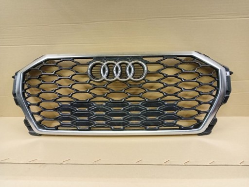 MASKA GRIL AUDI Q3 83F853651 S LINE 2018-