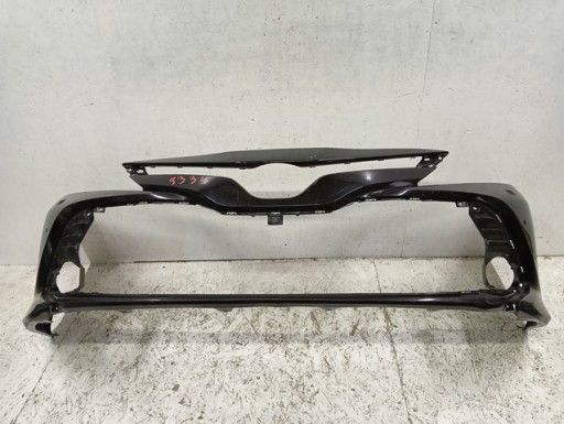 BRANIK PREDNJA STRANA TOYOTA CAMRY 8 VIII 2017-