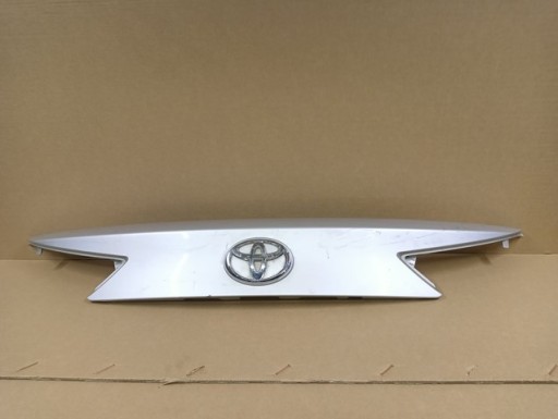 SPOJLER DODATAK NA GEPEKA TOYOTA AURIS II 2 KARAVAN 12-