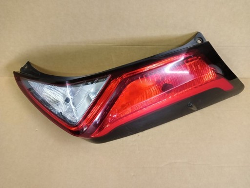 LAMPA FAR DESNA STRANA ZADNJA ZADNJI TOYOTA AYGO II 2 LED REDIZAJN 18-22