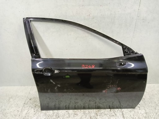 VRATA DESNA  PREDNJA STRANA TOYOTA CAMRY 8 VIII 2017-