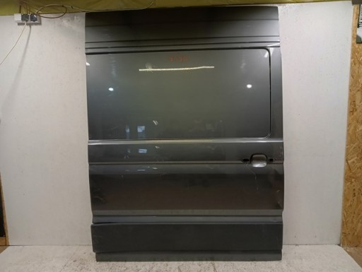 VRATA DESNA  ZADNJA BOČNA VW CRAFTER 7C MAN TGE 2017-