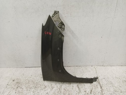 BLATOBRAN DESNA STRANA PREDNJA TOYOTA YARIS CROSS 21-