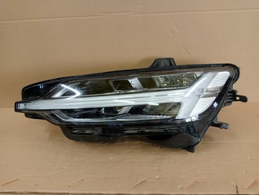 LAMPA FAR LIJEVA STRANA FULL LED VOLVO S60 V60 II 18-