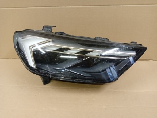 LAMPA FAR DESNA STRANA AUDI A1 II 82A FULL LED 2018-