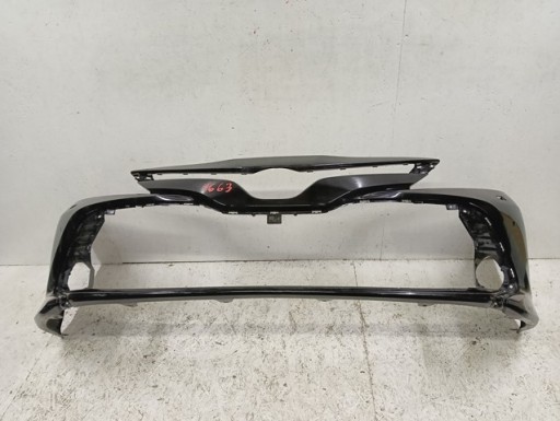 BRANIK PREDNJA STRANA TOYOTA CAMRY 8 VIII 2017-