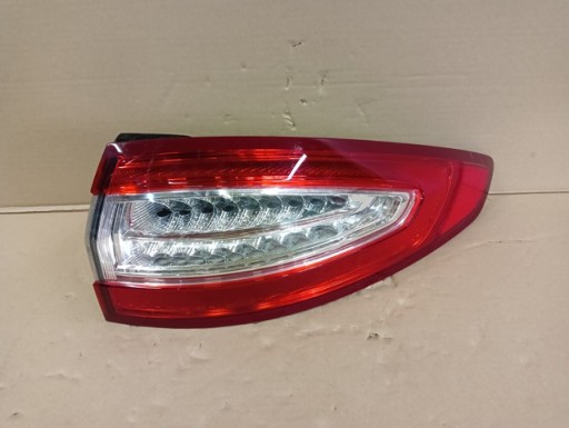 LAMPA FAR DESNA STRANA ZADNJA ZADNJI LED FORD MONDEO MK5 V LIMUZINA / SEDAN HATCHBACK (OBIČNI) 14-19R