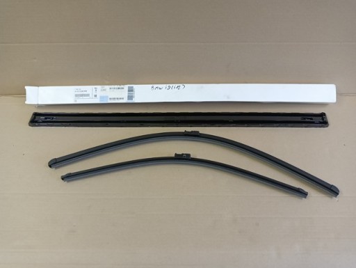 NOVI KOMPLET PIÓR BRISAČA BMW I8 I12 14-