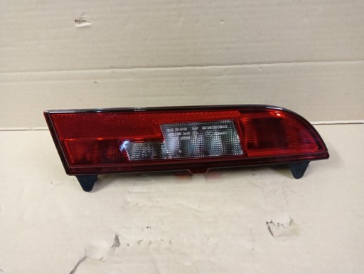 NOVO LAMPA FAR DESNA STRANA ZADNJA ZADNJI W BRANIK BMW I3 I01 13-