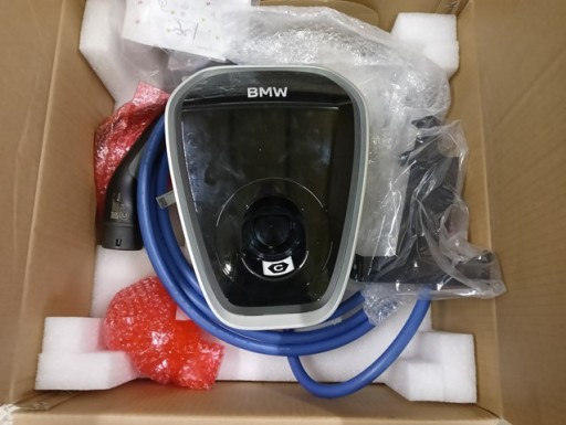 WALLBOX STANICA PUNJENJA BMW I3 I8 G70 U11
