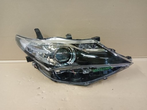 LAMPA FAR DESNA STRANA LED TOYOTA AURIS II 2 12-15R