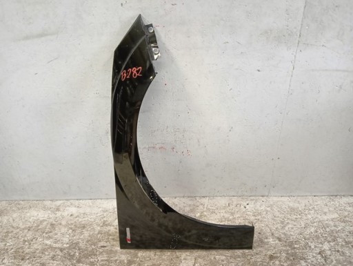 BLATOBRAN DESNA STRANA PREDNJA AUDI TT 8S 14-